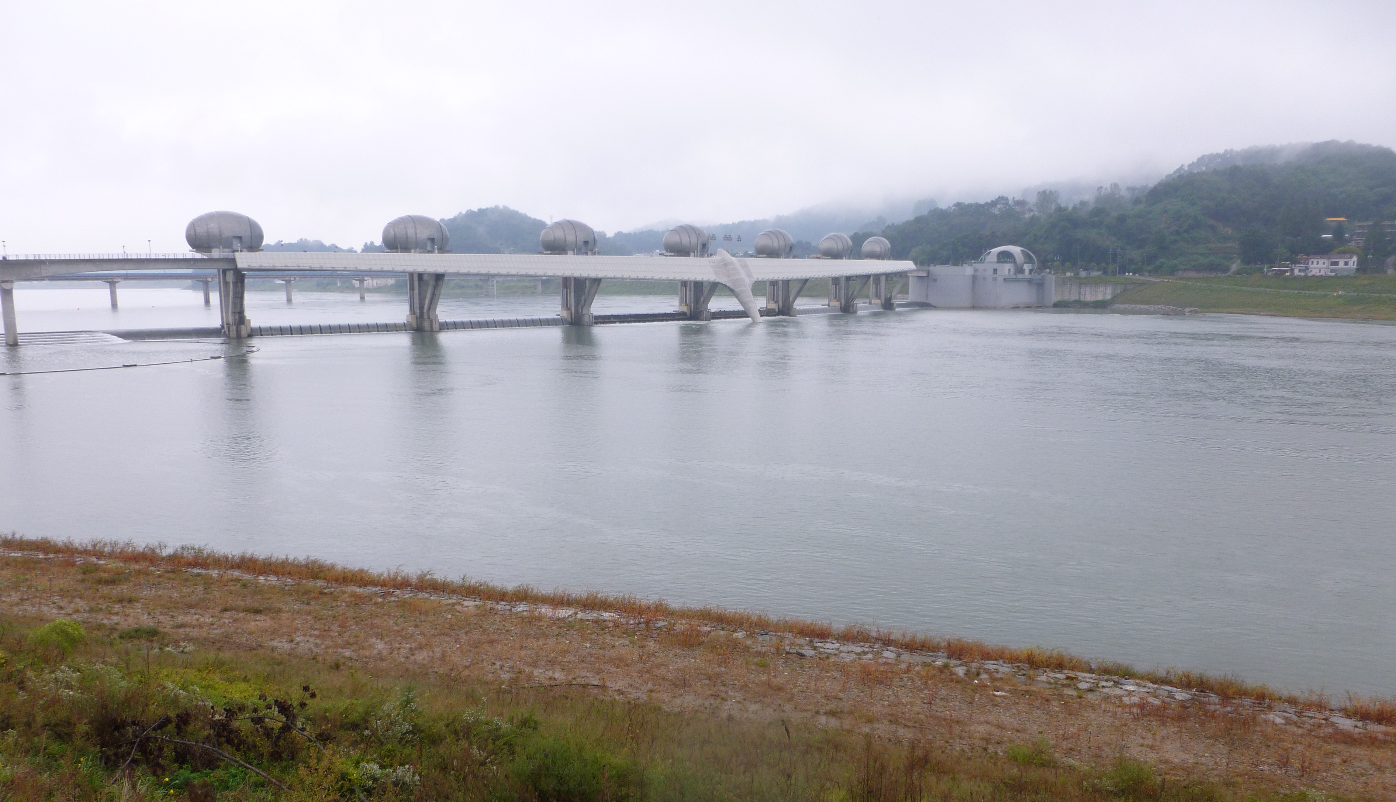 06 Ipobo Dam.jpg